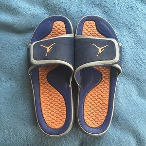 Jordan slides men’s size 10